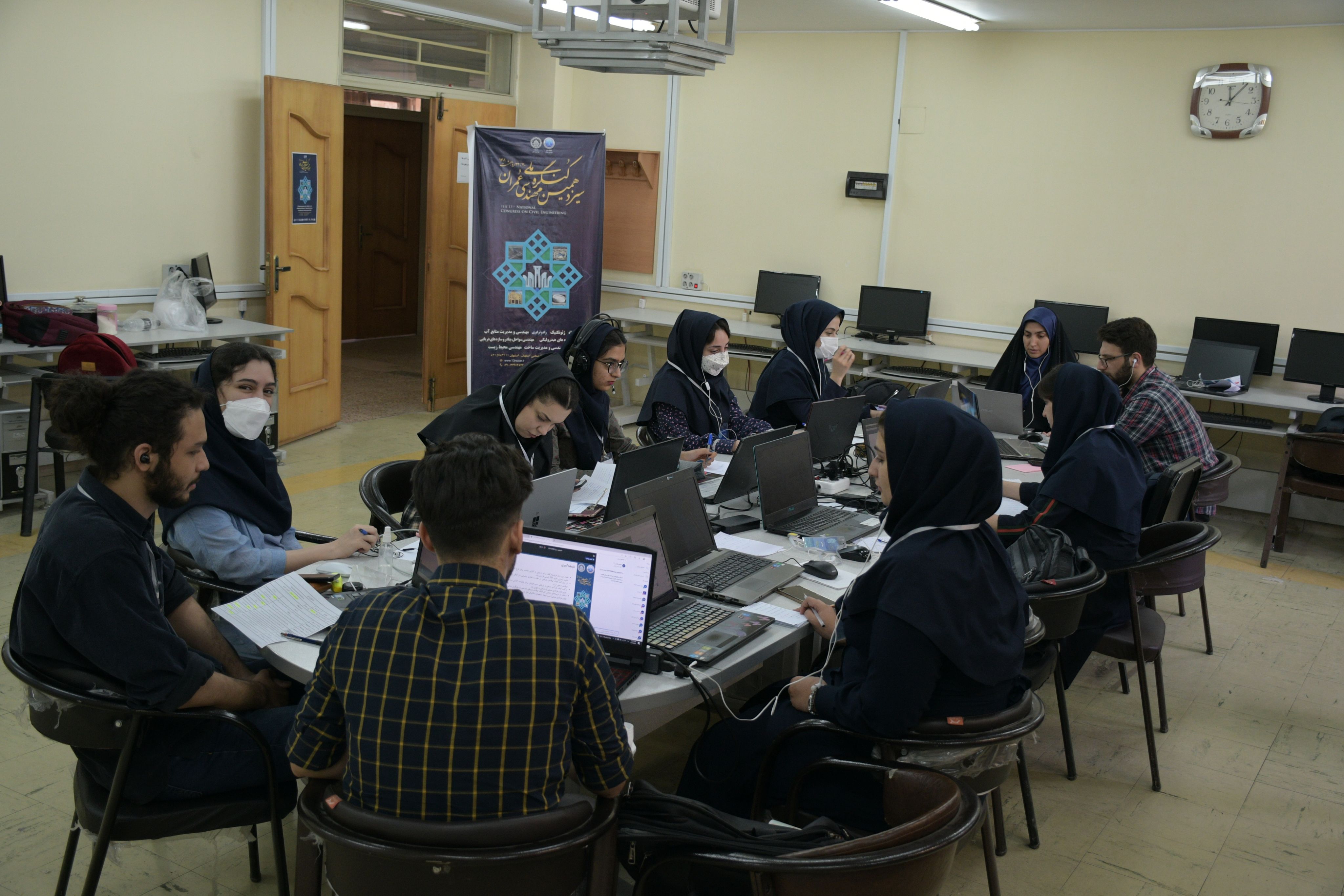 سیزدهمین کنگره ملی مهندسی عمران -دانشگاه صنعتی اصفهان	